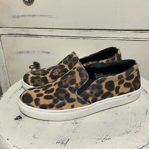A New Day Leopard Print Slip-On Shoes – Women’s Size 6.5